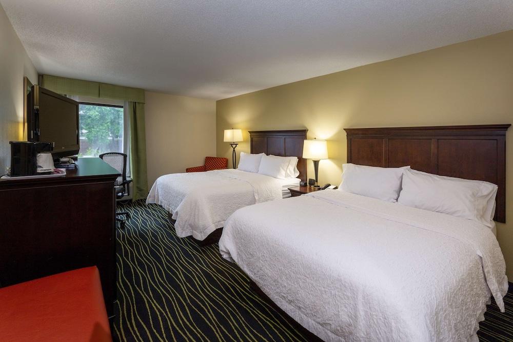 Hampton Inn Columbia I-26/Harbison Blvd Eksteriør billede