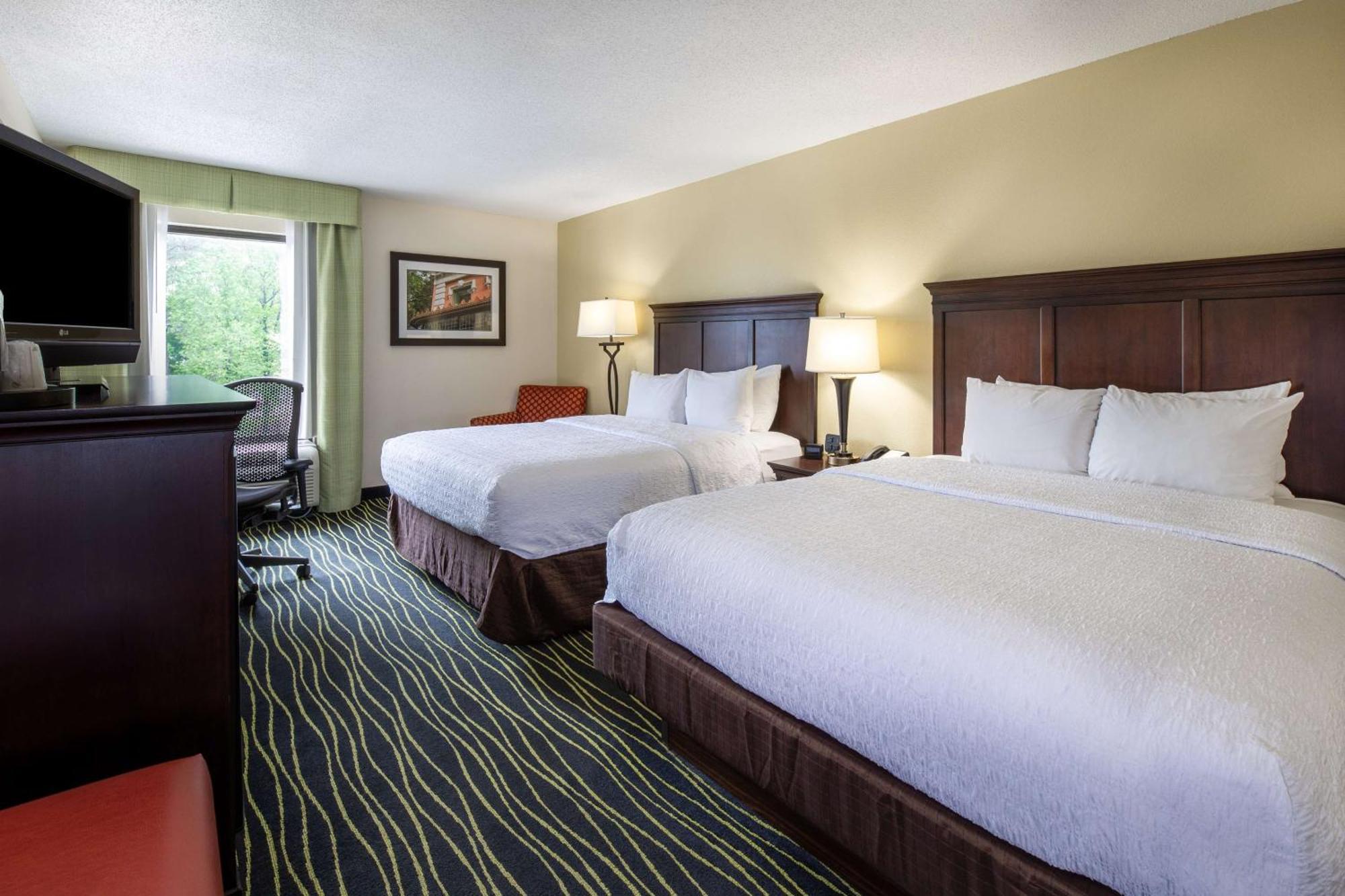 Hampton Inn Columbia I-26/Harbison Blvd Eksteriør billede